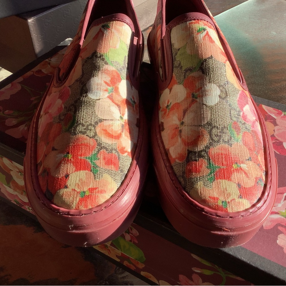 Gucci Pink Floral Slip-On Sneakers